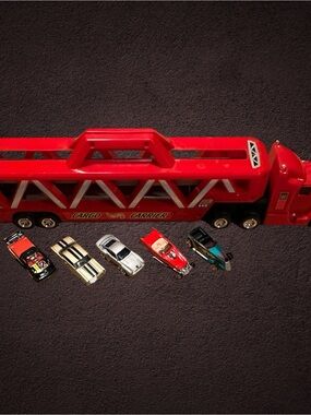 Vintage 1997 Hot Wheels Red Semi Truck and Car Transporter And 5 Cars